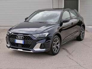 AUDI A1 Citycarver 1.0 (30) Tfsi 110cv S-tronic Admired Benzina