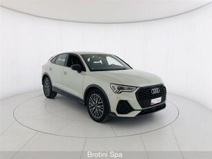 AUDI Q3 35 TDI S tronic S line edition