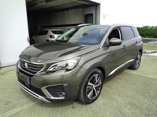 PEUGEOT 5008 BlueHDi 120 S&S EAT6 Allure