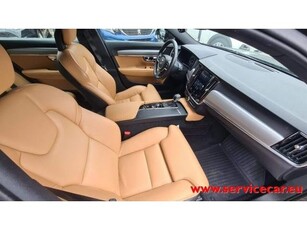 VOLVO V90 D4 Geartronic Momentum