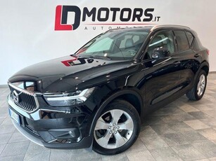 VOLVO XC40 D3 Geartronic Momentum 