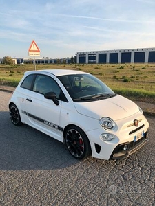 Abarth 595 Competizione