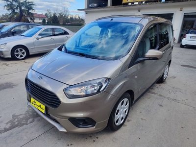 Ford Tourneo Courier 1.5 TDCI 100 CV Plus usato