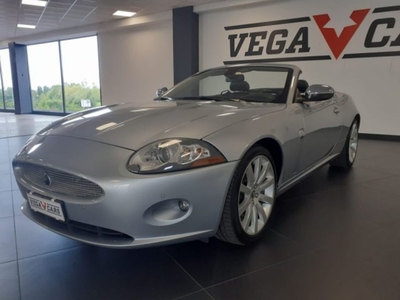 Jaguar XK 4.2 V8 Convertibile usato