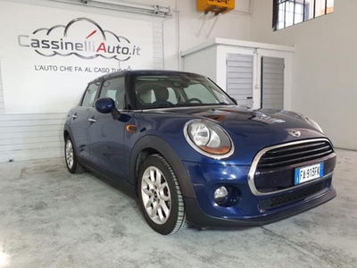 MINI Mini 1.5 Cooper D Business 5 porte usato