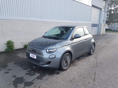 FIAT 500e LA NUOVA 500 42 kWh