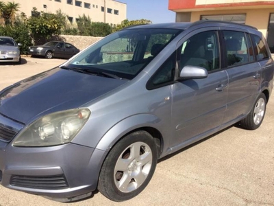 Opel Zafira 1.9 CDTI 120CV Cosmo usato