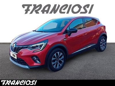 Renault Captur TCe 12V 100 CV