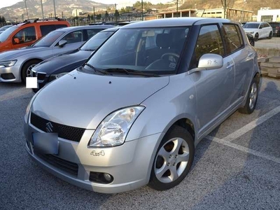 Suzuki Swift Swift 4x4 5p 1.3 16v gl