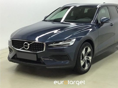 VOLVO V60 Cross Country B4 (d) AWD Geartronic Business Pro