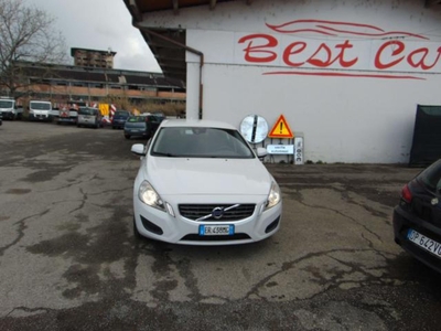 Volvo V60 D3 Geartronic Momentum usato