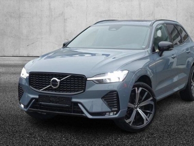 VOLVO XC60 B4 (d) AWD automatico Plus Dark