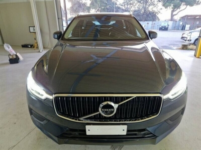 Volvo XC60 D4 AWD Momentum usato