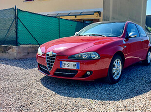 Alfa 147 blackline