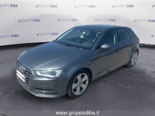 Audi A3 III 2013 Sportback Diesel Sportback 1.6 tdi Ambiente 110cv s-tronic E6