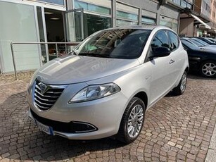 Lancia Ypsilon 0.9 TwinAir 85 CV 5 porte Metano Ec