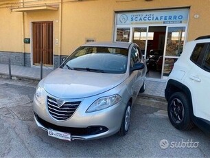 Lancia Ypsilon 1.2 69 CV 5 porte S&S Silver