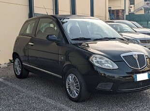 Lancia Ypsilon 1.3 MJT 75 CV