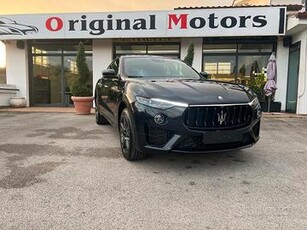 Maserati Levante V6 Diesel 275 CV AWD Gransport