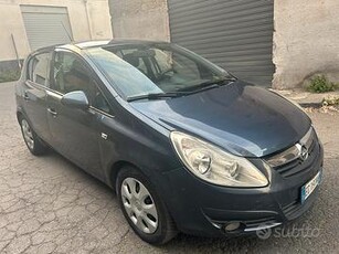 Opel corsa 1.2 gpl