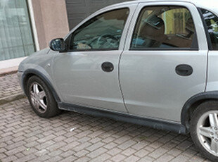 Opel corsa c anno 2002