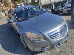 OPEL Insignia - 2012