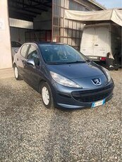 Peugeot 207 1.4 HDi 70CV 5p. X Line