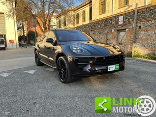 PORSCHE Macan 2.0