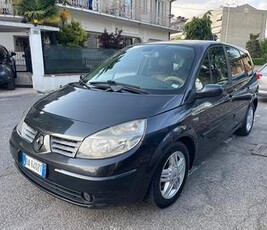 Renault Scenic Scénic 1.9 dCi/130CV Serie Speciale