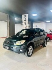 Toyota Rav 4 2.2 d4-d 150cv SOL