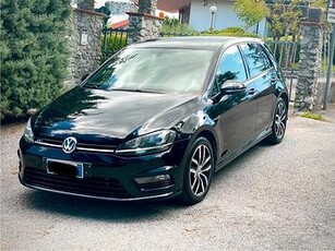 Volkswagen Golf 5p 2.0 TDI Highline R-Line 150cv