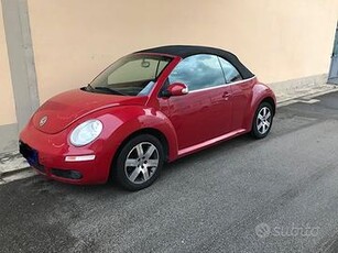 VOLKSWAGEN New Beetle - 2006