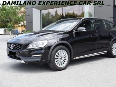 2016 VOLVO V60 Cross Country