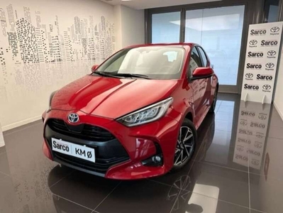 Usato 2023 Toyota Yaris Hybrid 1.5 El_Benzin 116 CV (23.500 €)