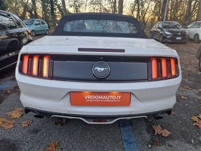 Usato 2018 Ford Mustang 2.3 Benzin 317 CV (32.300 €)