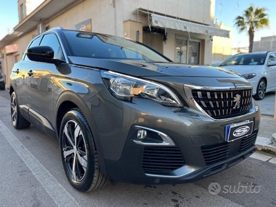 Usato 2019 Peugeot 3008 1.5 Diesel 131 CV (17.800 €)