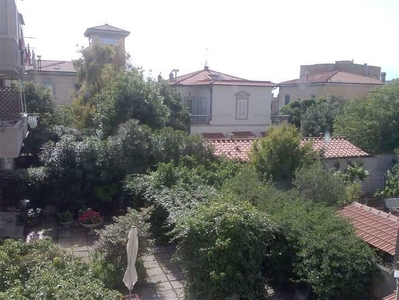 Appartamento abitabile in zona Antignano a Livorno