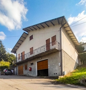 Casa singola in zona Romanoro a Frassinoro