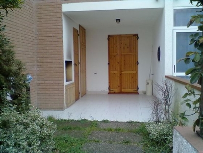 Villa a schiera in Via Torino 15 in zona Lido Degli Estensi a Comacchio