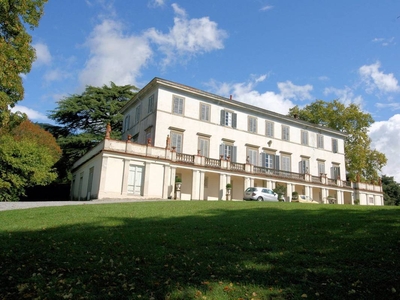 Villa in vendita 17 Stanze da letto a Capannori