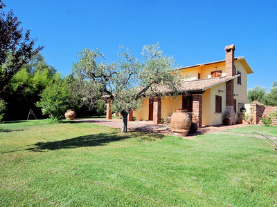 Villa con terrazzo a Pitigliano