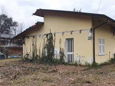 Villa in buono stato di 98 mq. a Poveromo