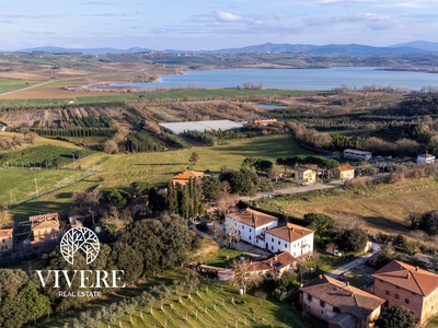 Villa in vendita a Castiglione del Lago