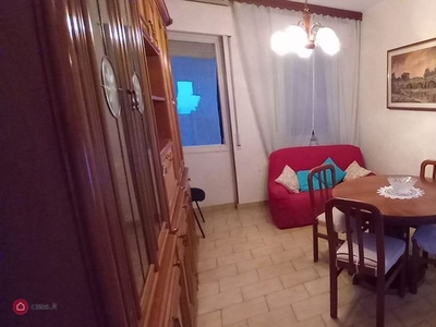 Appartamento in Affitto in Via dante a Sanremo