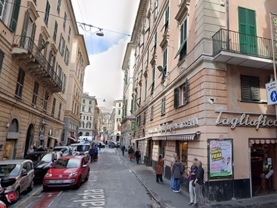 Appartamento in Affitto in Via Galata a Genova