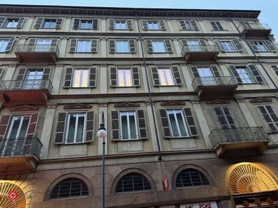 Appartamento in Affitto in Via Melchiorre Gioia 11 a Torino