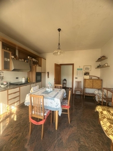 Appartamento in Via Salaria, Castel di Lama, 5 locali, 1 bagno, 123 m²