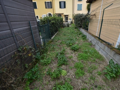 Casa indipendente con giardino, Vecchiano avane