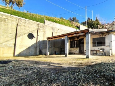 Casa indipendente in vendita a Pizzo Marinella