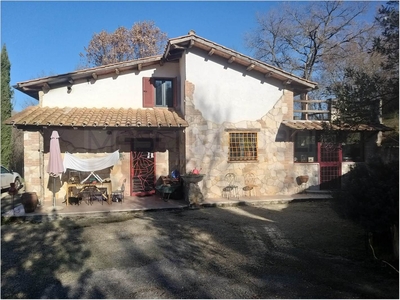 Casa singola in Località Carducci in zona Ponticelli Sabino a Scandriglia